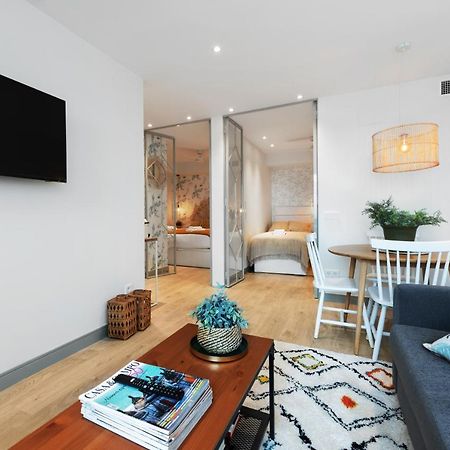 2 Bedrooms 1 Bathroom Furnished - Justicia - Executive Style - Mintystay マドリード エクステリア 写真